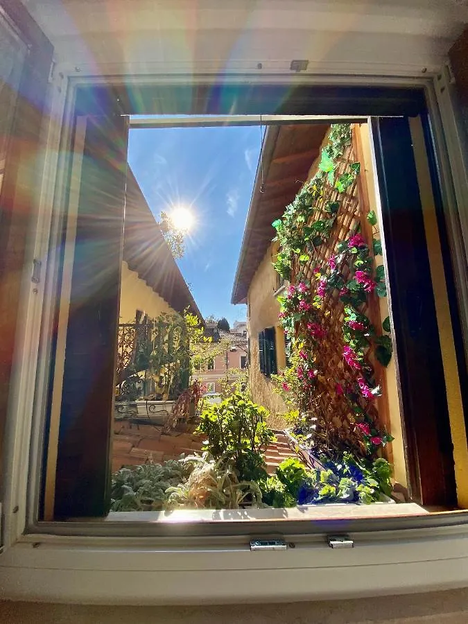 Bouganville Apartment Limone sul Garda 0*,  Italy