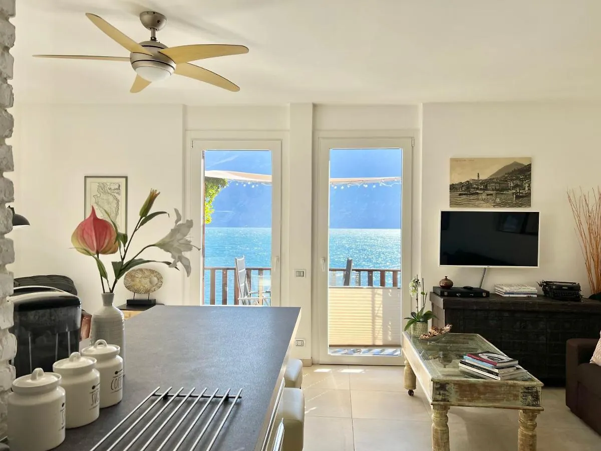 Bouganville Apartment Limone sul Garda
