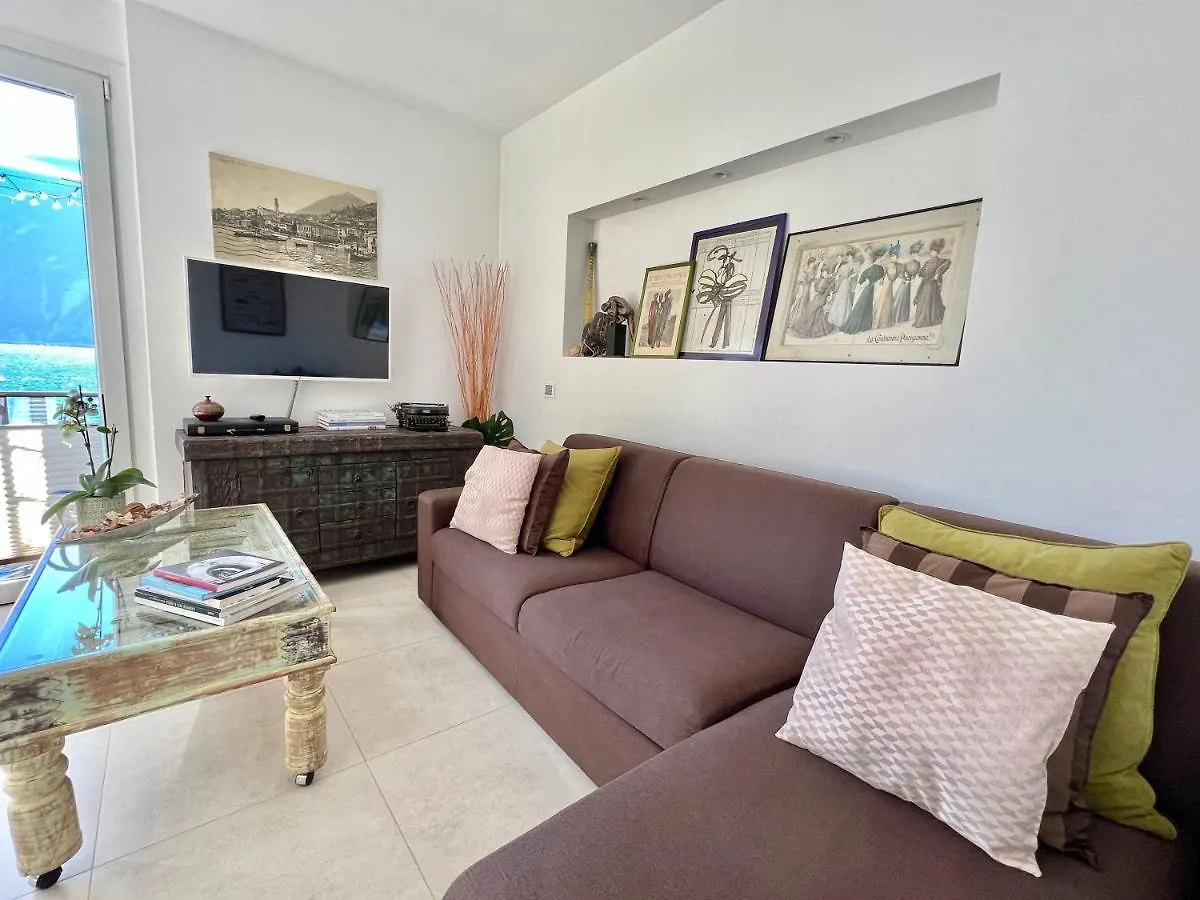 Bouganville Apartment Limone sul Garda Italy