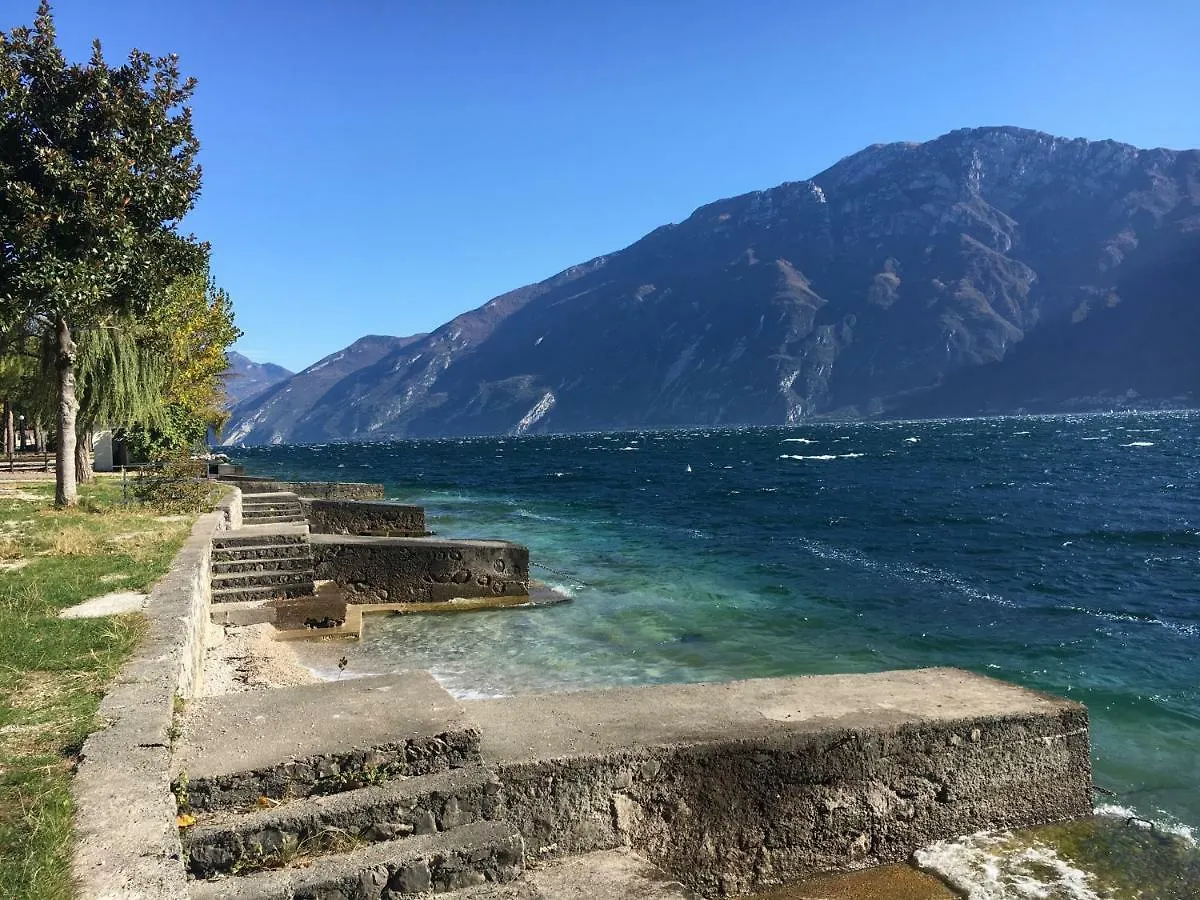 Bouganville Apartment Limone sul Garda 0*,  Italy